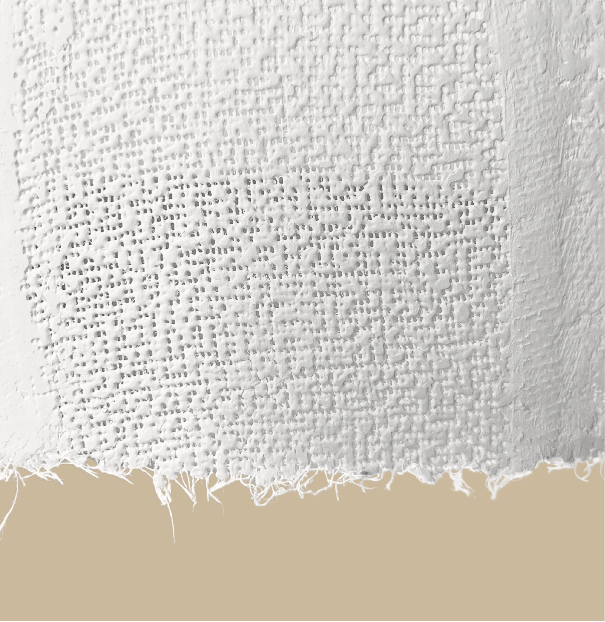Détail bord effiloché et texture plâtre – Suspension Effilochure L blanche artisanale slmobjs